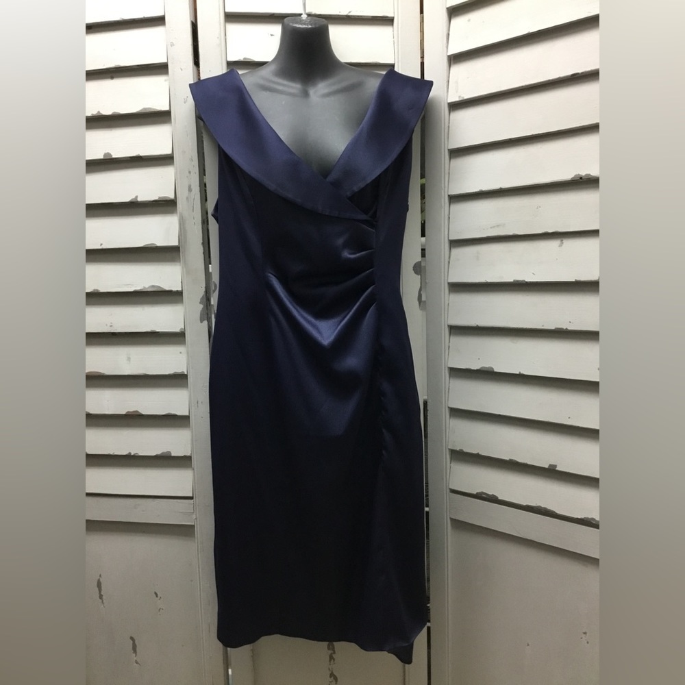 Dark blue cocktail dress by Jones Wear Dress